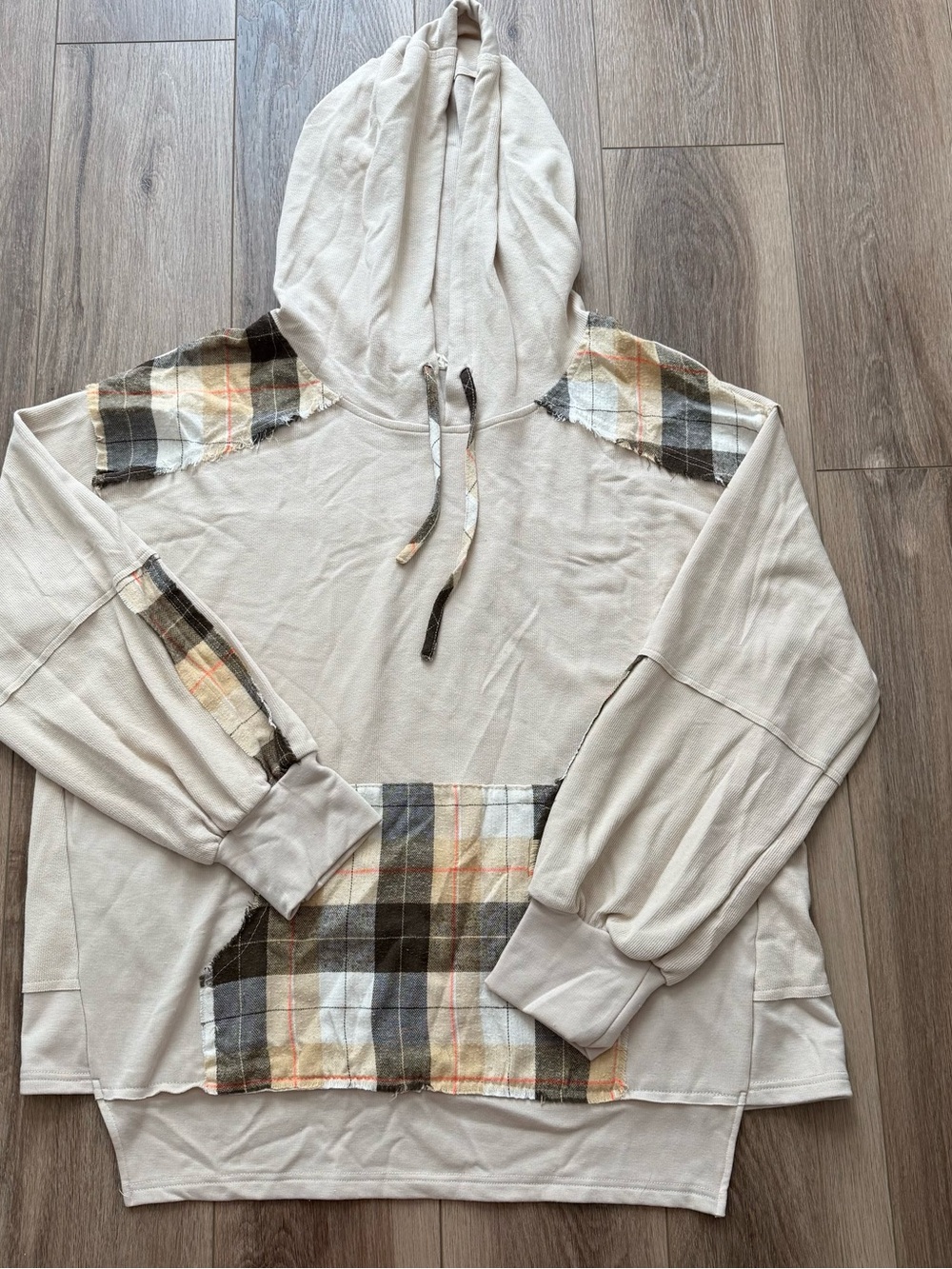 POL Cream Hoodie with Plaid Accents SIZE large